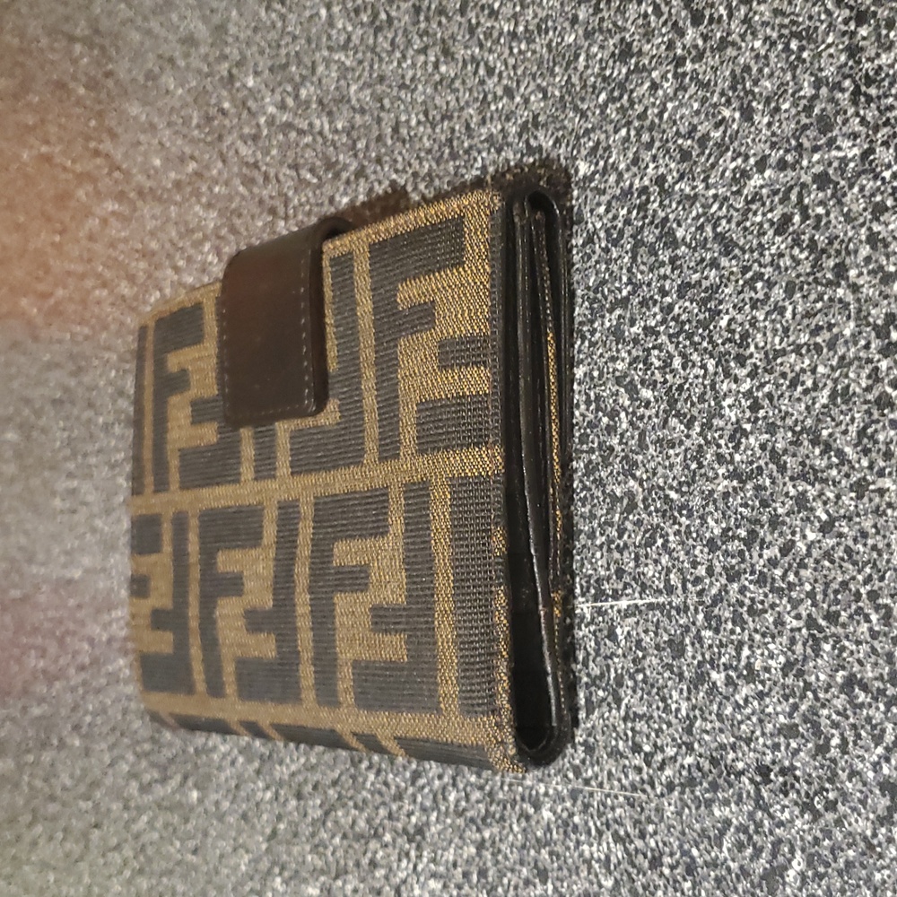 Fendi Zucca Monogram Wallet - Picture 8 of 16